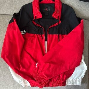 Men's Loose Fit Nike Jordan Jump Man Windbreaker